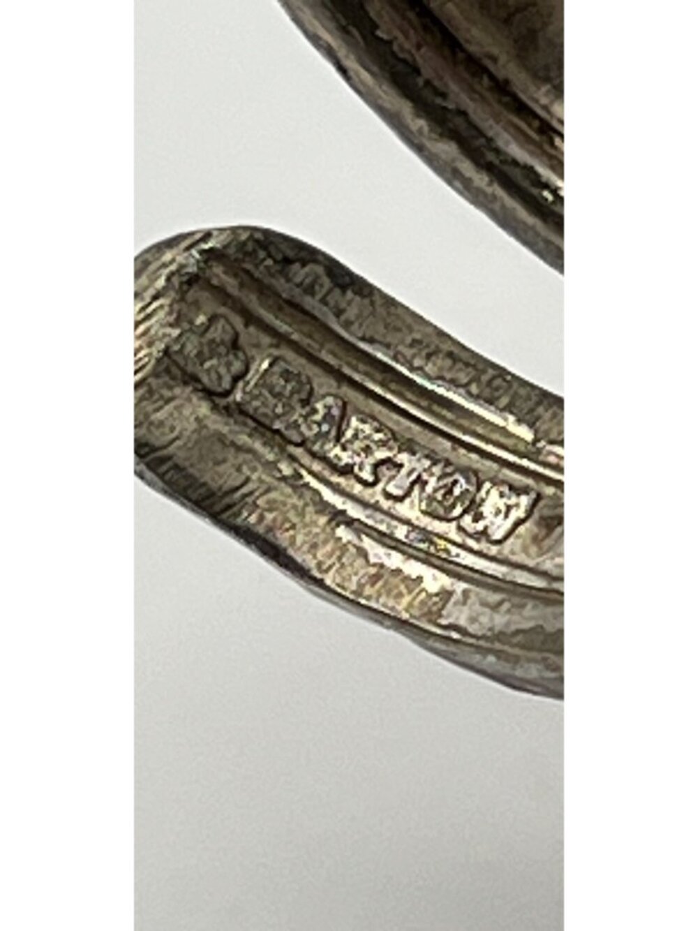 Vintage Barton Spoon Ring Size 8 Silver Plate Brutalist Modernist Artisan Patina - Picture 5 of 10
